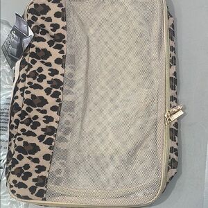 Itzy Ritzy Leopard Print Packing Cubes